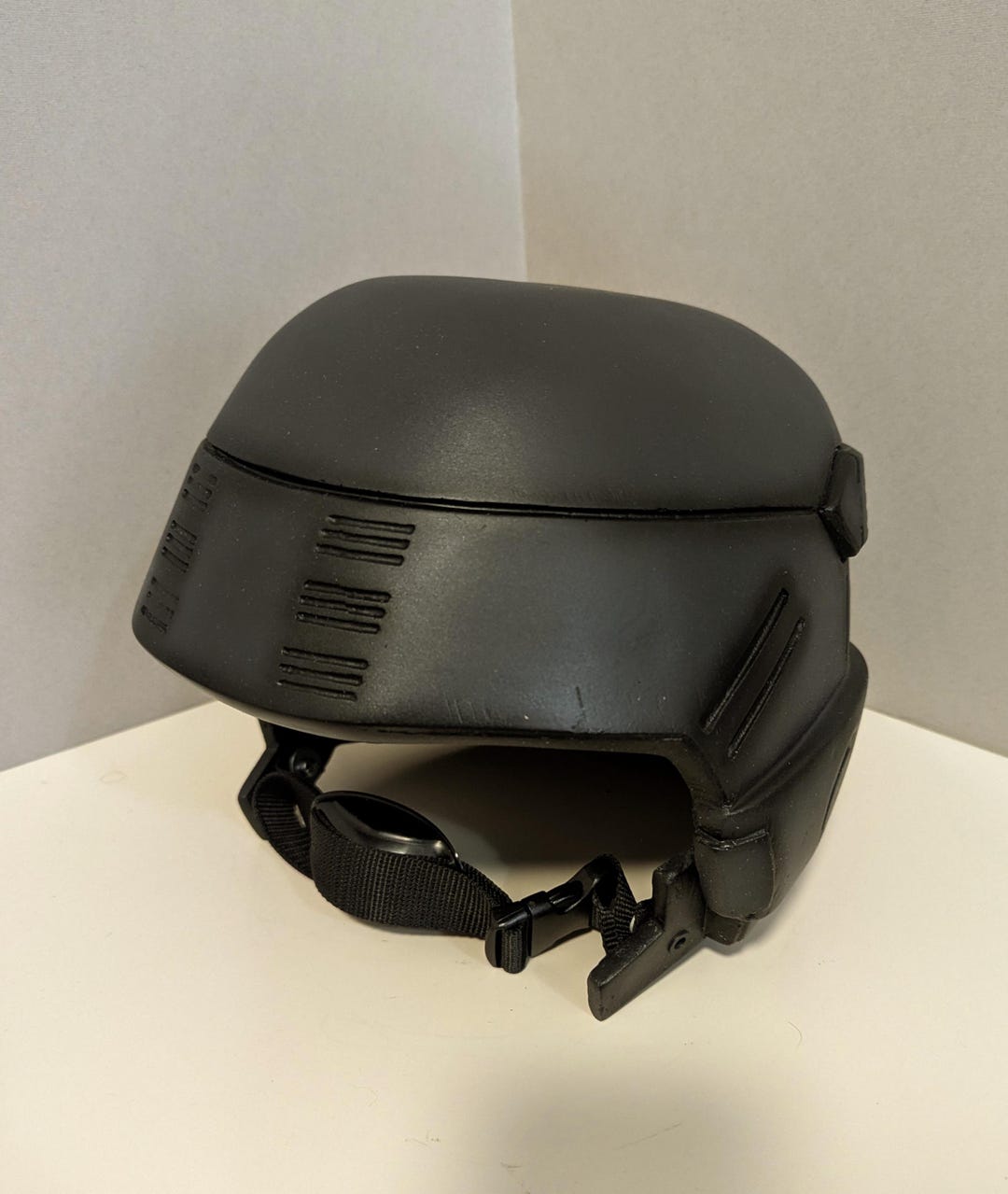 Starship Trooper Helmet — Durable Sci-Fi Combat Cosplay Helmet