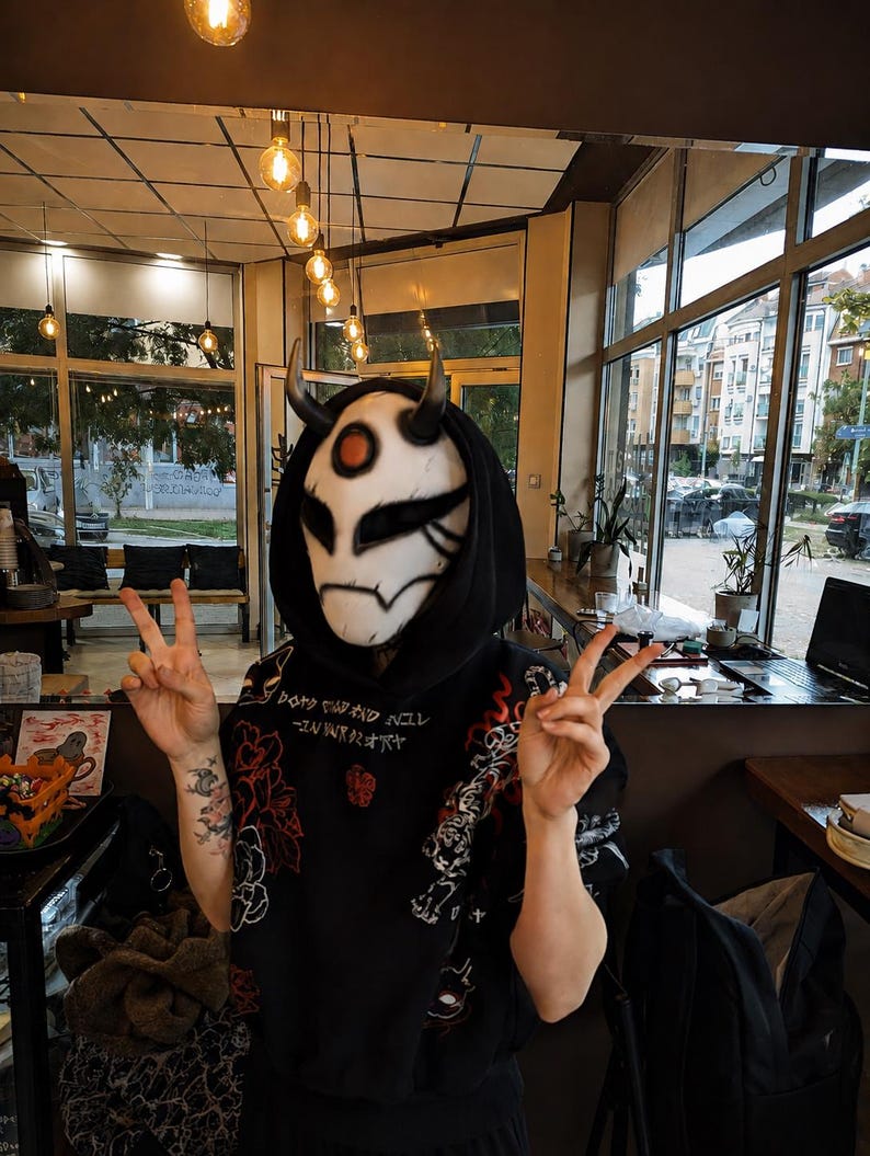 Oni Kabuki Horror Mask — Handmade Demon Face Mask for Cosplay & Halloween