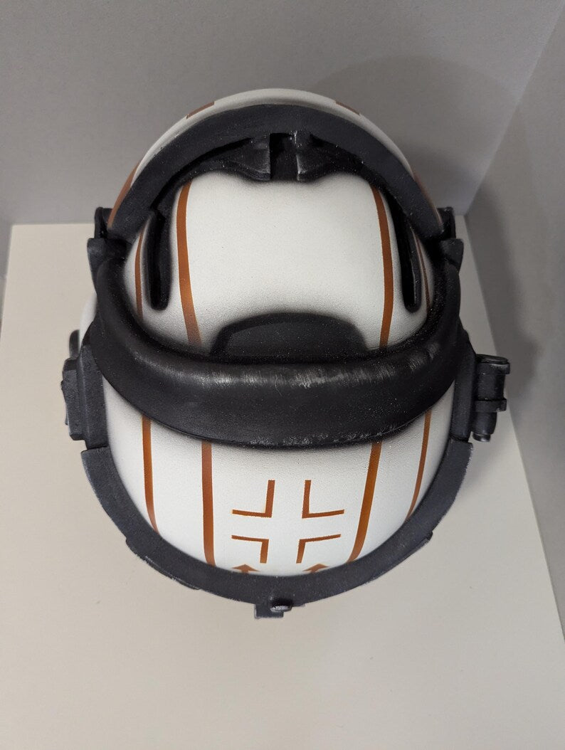 Viper Retro Sci-Fi Pilot Helmet — Comm-Dome Edition